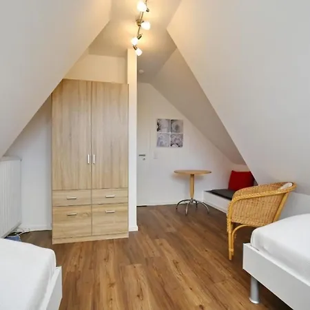 Schoenes In Boltenhagen Mit Terrasse, Grill Und Garten *