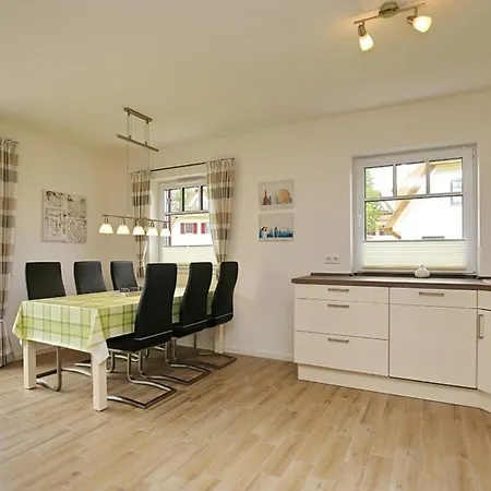 Schoenes In Boltenhagen Mit Terrasse, Grill Und Garten Feriehus Tarnewitz